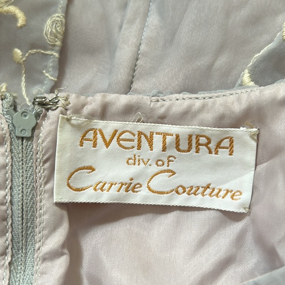🔥RARE!🔥NOSWT Aventura Carrie Couture Lace & Chiffon Party Wedding Dress 60-70s - Picture 7 of 8